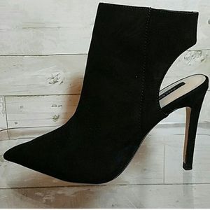 💥Sale💥Zara black  suede heeled ankle boots